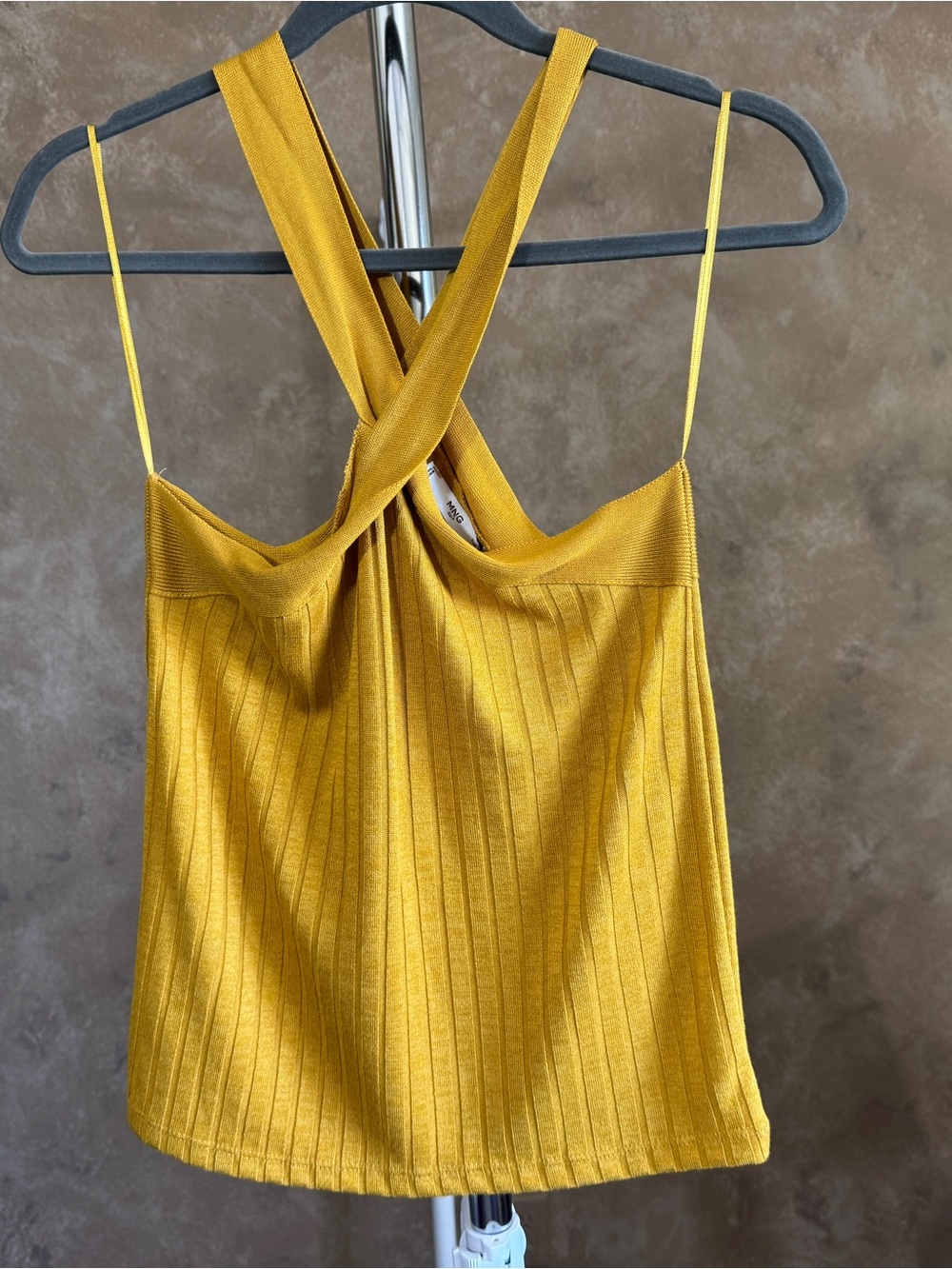 NWT Designer MNG Mango Mustard Gold Ribbed Cross-Neck Camisole Sz M - Picture 5 of 8